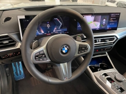 BMW - 320I - 2023/2024 - Branca - R$ 340.900,00