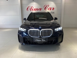 BMW - X5 - 2023/2024 - Preta - R$ 783.950,00