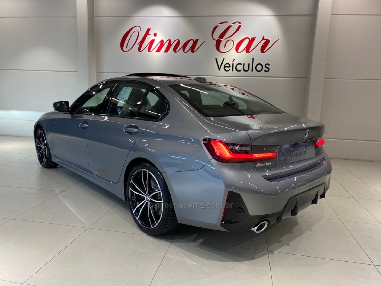 BMW - 320I - 2023/2024 - Cinza - R$ 340.900,00